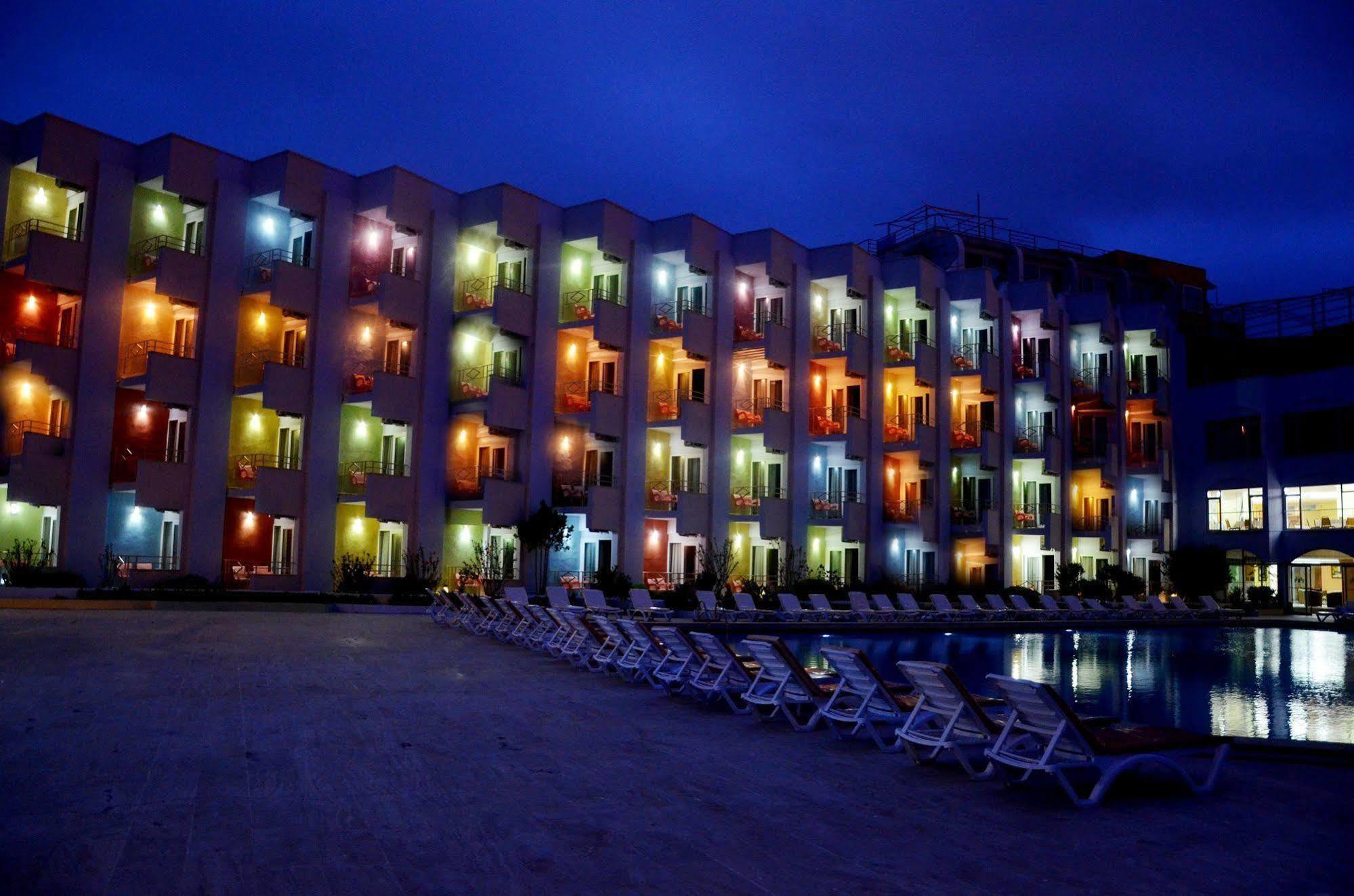 Orient Resort Hotel Fethiye Zewnętrze zdjęcie
