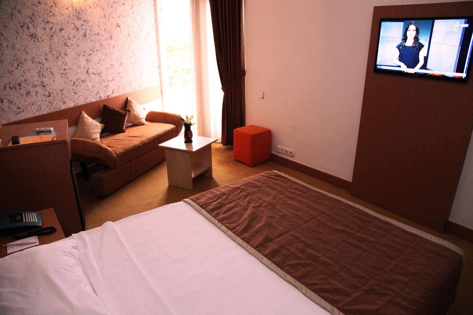 Orient Resort Hotel Fethiye Zewnętrze zdjęcie